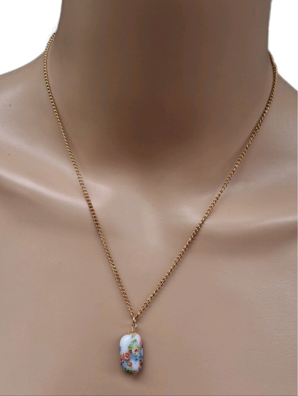 Vintage Floral Lampwork Glass Bead Pendant Necklace Gold Tone Original Box